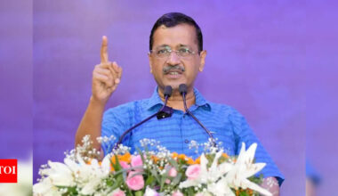 Punjabis praise Sanjay Dutt, slam Kejriwal over flood aid | Chandigarh News