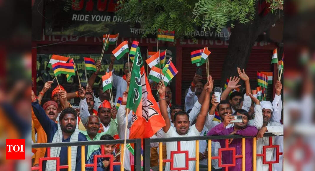 BJP plans spl Sewa Pakhwada, book launch for Modi’s b’day | Lucknow News