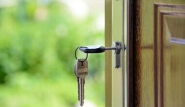 Mortgage Rates Tumble, Borrowers Rejoice — But Is the…