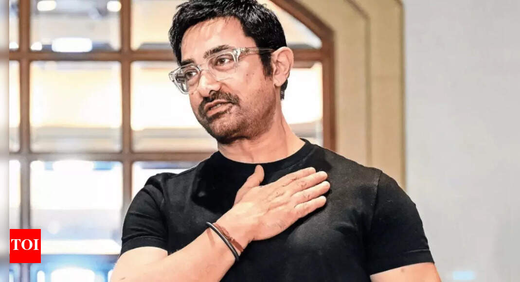 Aamir Khan EXPOSES reality of corporate bookings; calls it 'short-term' and 'pointless': 'Majboori hoti hai...' | Hindi Movie News