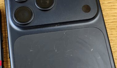Chinese iPhone buyers complain of scratches on new Pro models
