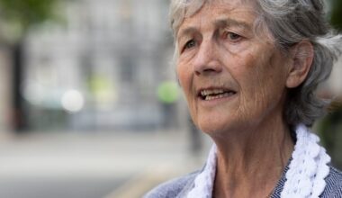 Sinn Féin backs Catherine Connolly in presidential election – The Irish Times