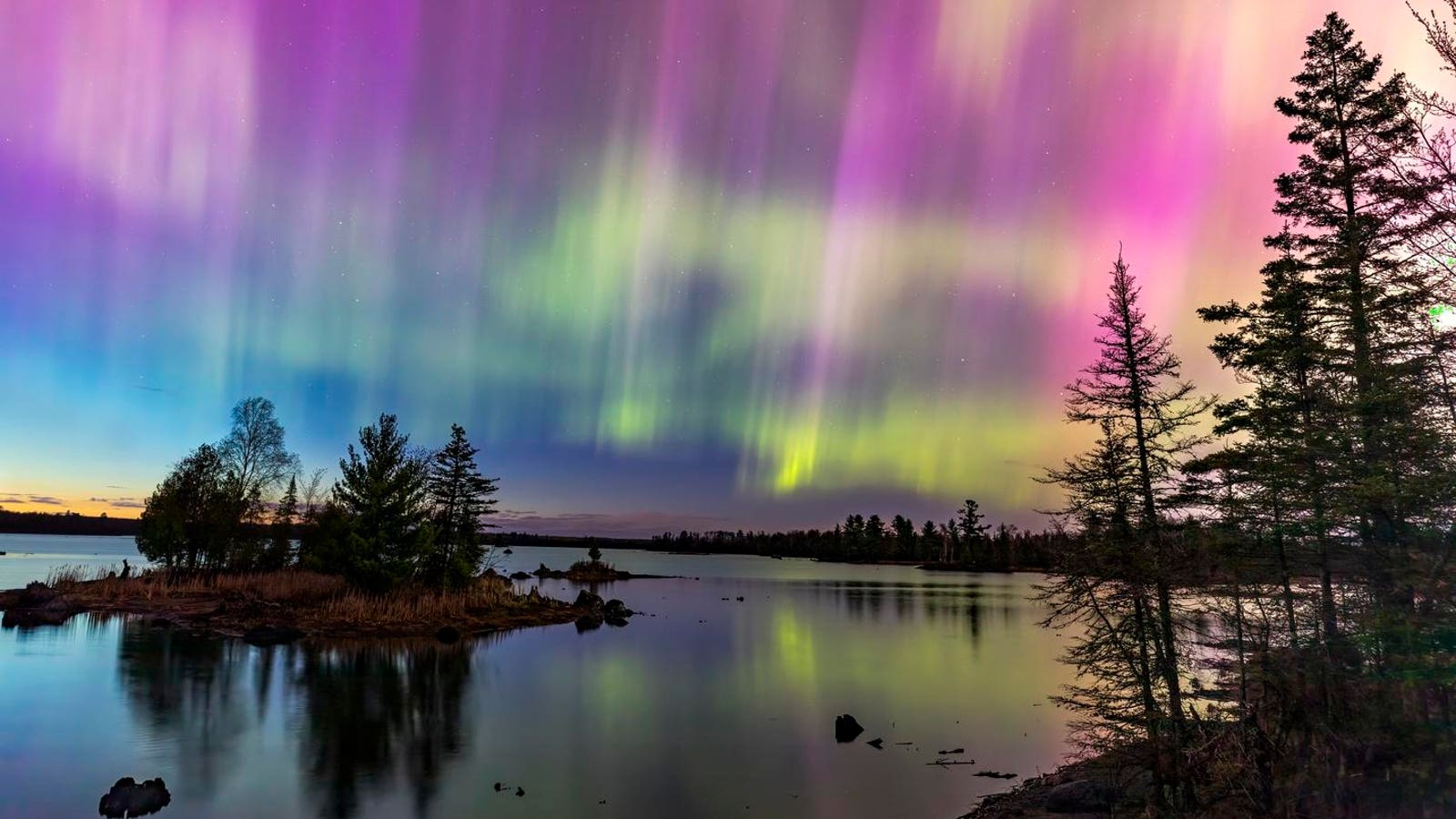 Why Sunday May See ‘Equinox Auroras’ In 14 States