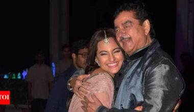 When Sonakshi Sinha called Shatrughan Sinha a conservative father; revealed 'He wants to bring my husband to our house' | Hindi Movie News