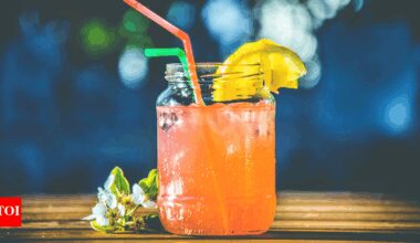 Pomegranate Juice: Daily consumption of THIS juice could help reduce arterial plaque, and protect the heart |