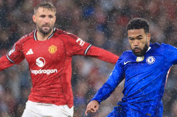 United beat Chelsea 2-1