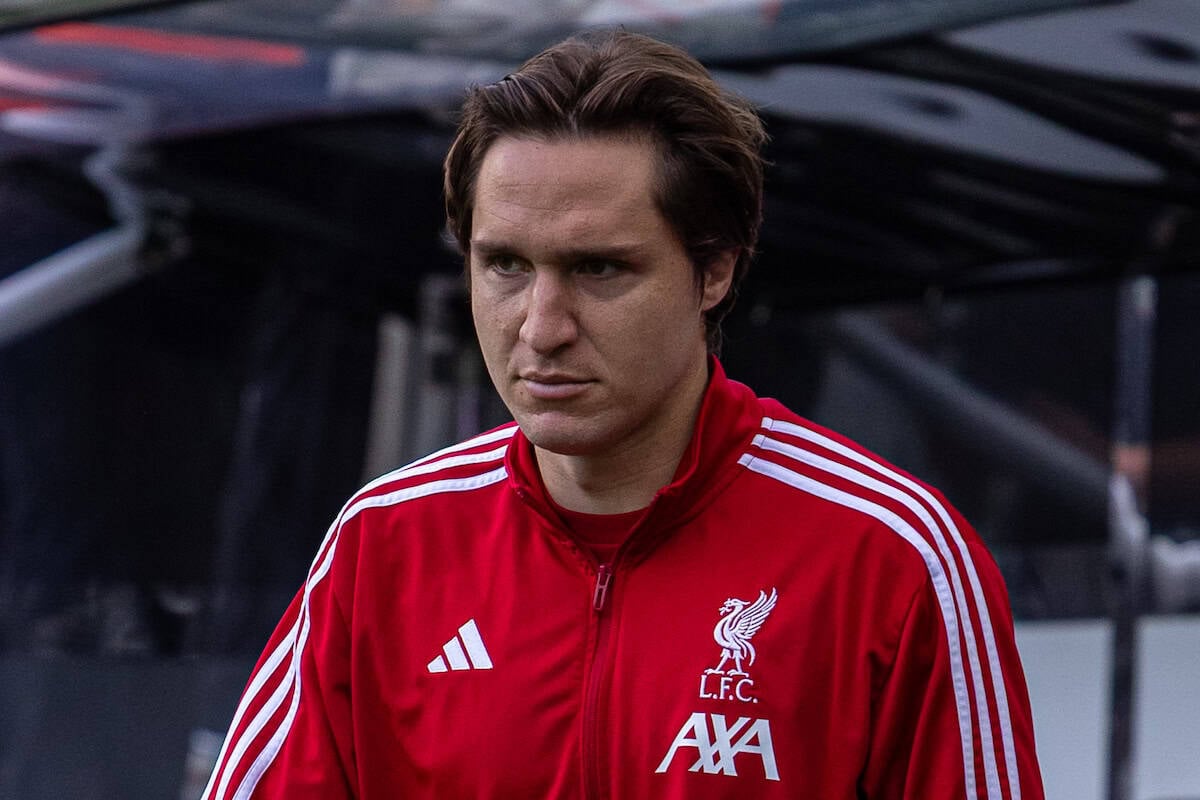 NEWCASTLE-UPON-TYNE, ENGLAND - Monday, August 25, 2025: Liverpool's Federico Chiesa before the FA Premier League match between Newcastle United FC and Liverpool FC at St James' Park. Liverpool won 3-2. (Photo by David Rawcliffe/Propaganda)