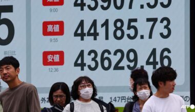 Asian markets enjoy record day as new US jobs data fans rate cut hopes