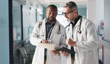 Peer networks drive use of opportunistic salpingectomy for ovarian cancer prevention