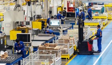 Chinese Industrial Profits Jump in August, Reversing Drop