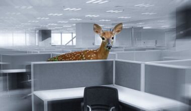 'Fawning' Is A Common Anxious Work Habit Many Of Us Do. Here's How To Break Out Of It.