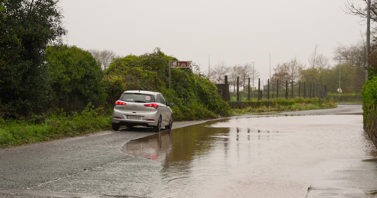 Met Éireann issues weather warning for five counties on Friday before mixed weekend – The Irish Times