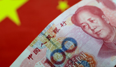 FILE PHOTO: A China yuan note is seen in this illustration photo May 31, 2017.     REUTERS/Thomas White/Illustration/File Photo