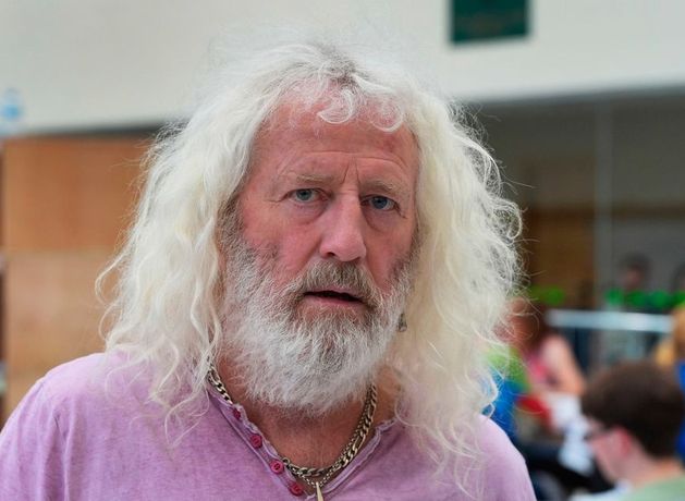 ‘Mandela was also branded a terrorist’ – Mick Wallace blasts Taoiseach’s ‘hypocrisy’ in impassioned defence of Catherine Connolly