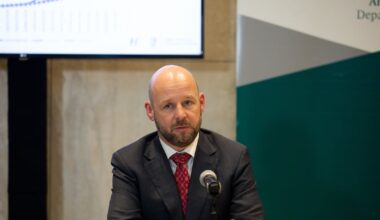 Philip Nolan got €200,000 payout in legal row that left science agency with €901,000 bill – The Irish Times