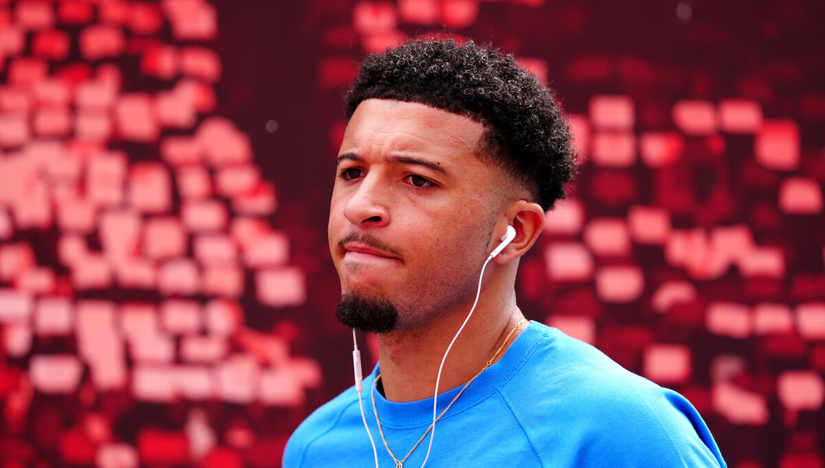Jadon Sancho looks set for a deadline-day move to Aston Villa as talks with Manchester United progress over a season-long loan it is reported.