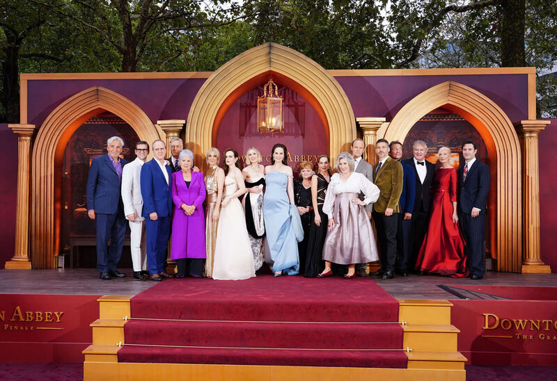 Jim Carter, Allen Leech, Kevin Doyle, Douglas Reith, Penelope Wilton, Raquel Cassidy, Sophie McShera, Laura Carmichael, Michelle Dockery, Lesley Nicol, Joanne Froggatt, Phyllis Logan, Harry Hadden-Paton, Rob James-Collier, Dominic West, Hugh Bonneville, Joely Richardson and Arty Froushan. Picture: Ian West/PA Wire
