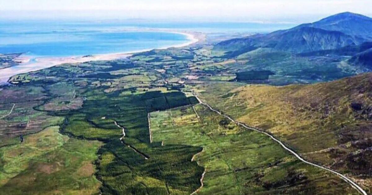 Man, 50s, dies in crash involving two motorbikes on Kerry's Conor Pass