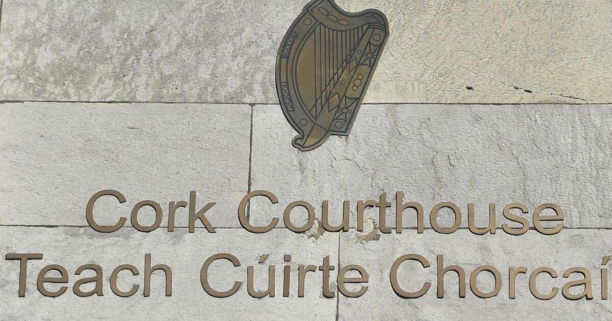 Cork couple barricaded bedroom door as man allegedly threatened to kill pregnant woman