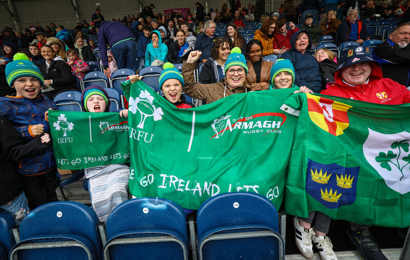 Ireland fans ahead of the match. Pic: ©INPHO/Ben Brady.