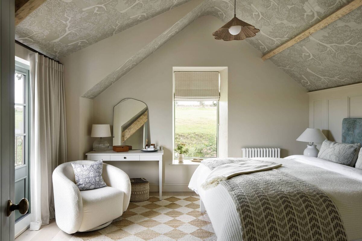 The master bedroom is a calm space. The master bedroom is a calm space.