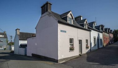 Former 'last cheap house' in Kinsale returns to market at €395k after full makeover