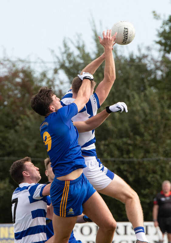 Castlehaven's Andrew Whelton gathers a high ball ahead of St Finbarr's Brian Hayes during the County Premier Senior Football Championship quarter final match in Clonakilty. Picture: Howard Crowdy Castlehaven's Andrew Whelton gathers a high ball ahead of St Finbarr's Brian Hayes during the County Premier Senior Football Championship quarter final match in Clonakilty. Picture: Howard Crowdy