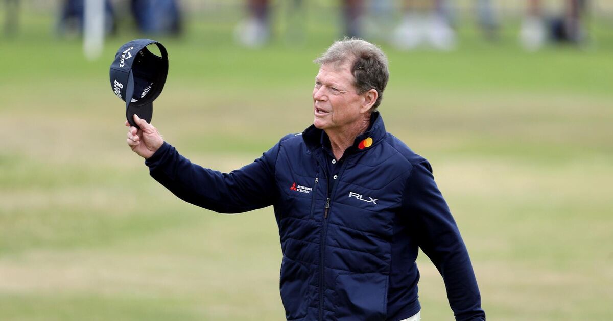Tom Watson apologises for 'rude and mean-spirited behaviour' of USA fans at Ryder Cup