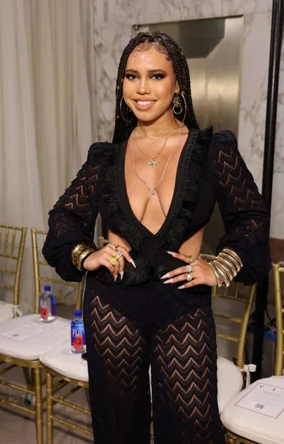 <p>Asia Monet Ray</p>