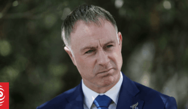 Government poised to announce response to electricity market review