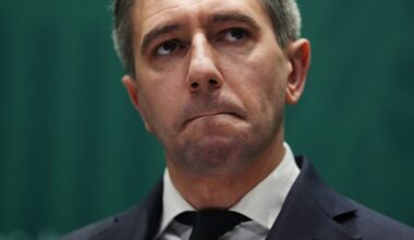 Gardaí investigating threats against Simon Harris and family seek Interpol assistance – The Irish Times