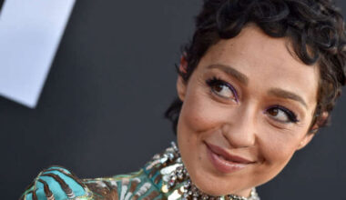 LOOK: National Gallery of Ireland unveils portrait of Limerick's Ruth Negga