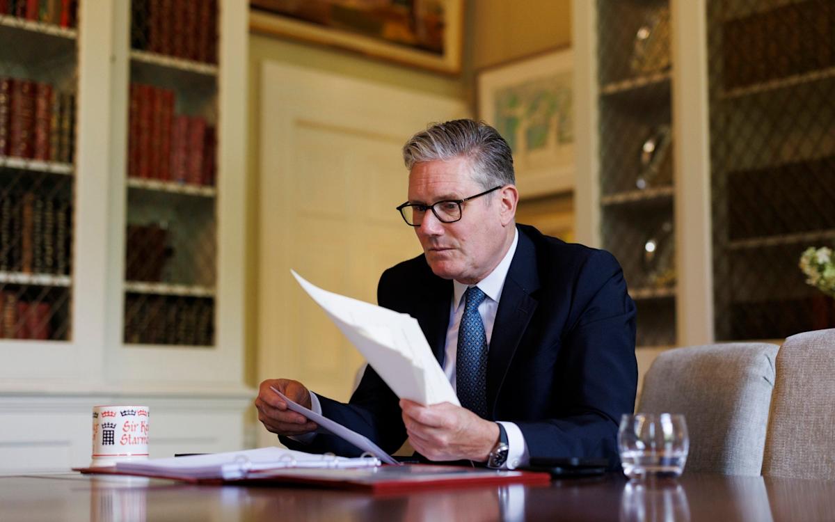 City grandee sounds bond markets alarm as borrowing costs hit new high