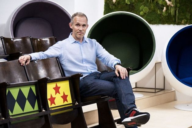 Reclusive billionaire Ken Dart takes $2.5bn stake in Paddy Power owner
