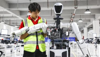 Robots steal the show at Big Data Expo