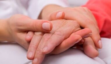 D-CARE Study Finds Caregiver Satisfaction Higher with Dementia Care Programs Than Usual Care