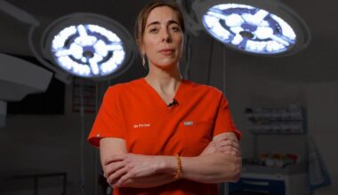 Plastic Surgeon Goes Viral For Taking On Insurance Company Mid-Surgery