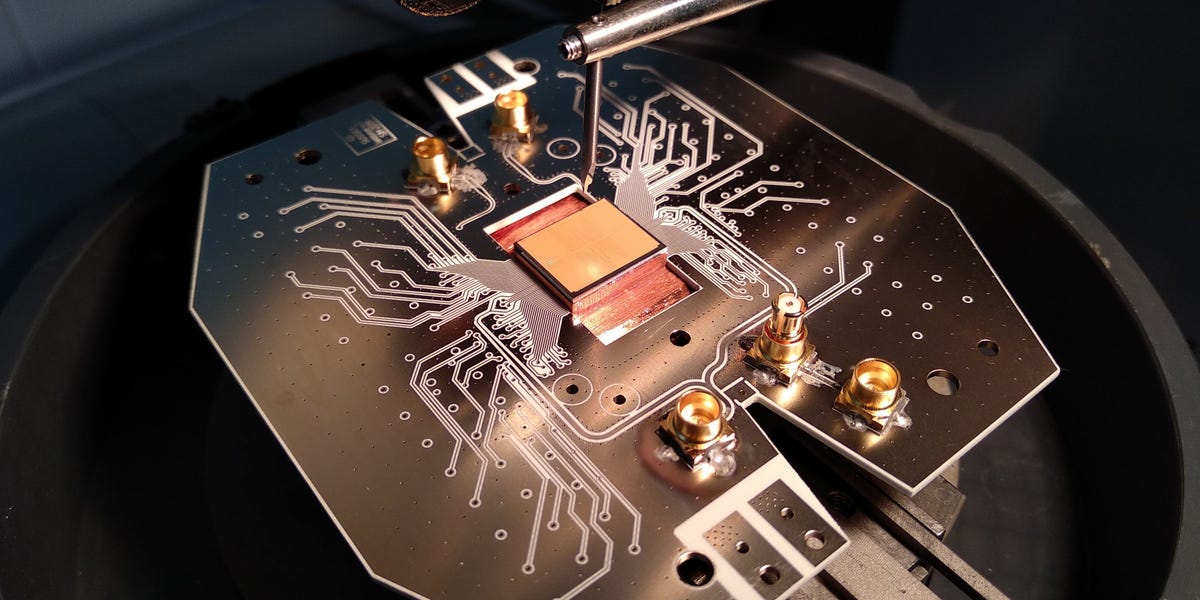 Quantum Computing Stocks Are up As Top Firm Inks Air Force Research Deal