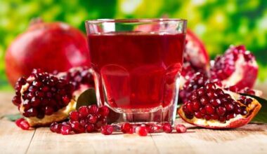 Love pomegranates? You may be tossing healthiest part