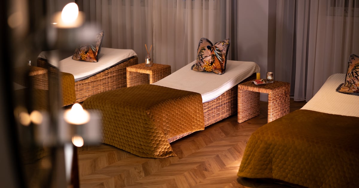 Win a stylish escape to Radisson Blu Hotel & Spa, Cork. – The Irish Times