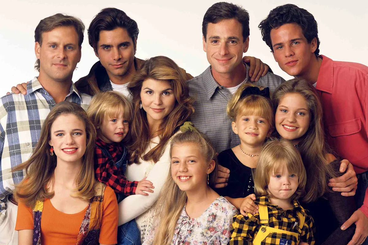 “Full House” stars remember Bob Saget and Dave Coulier trying to 'out-joke each other' on set: 'It would just escalate'