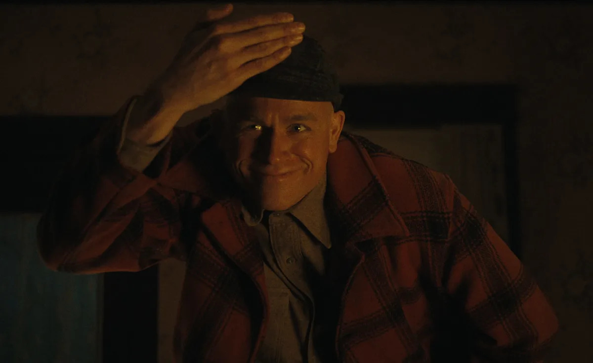 Charlie Hunnam Goes Full-on ‘Monster’ in Haunting Official Trailer for ‘The Ed Gein Story’