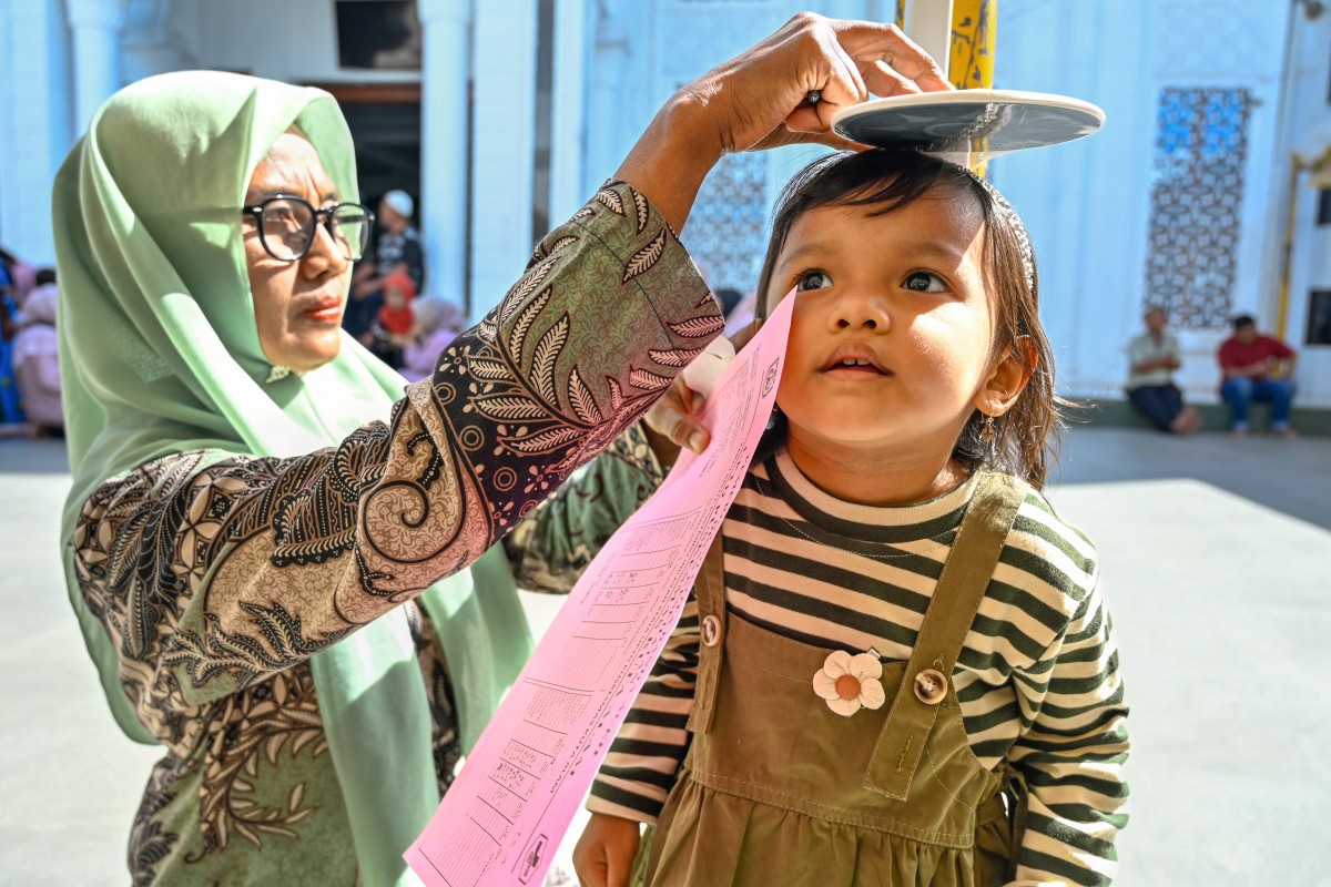 Child obesity in Indonesia surges as junk food, sugary drinks take over