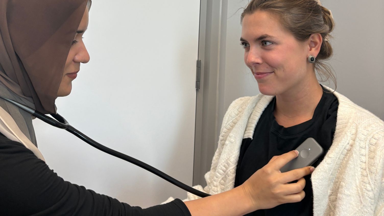 AI stethoscope detects three heart conditions in 15 seconds