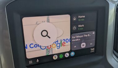 Android Auto Magnified Bug Reddit Feature Image