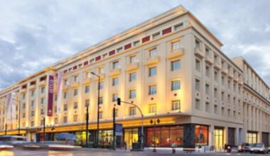 Spending by non-EU citizens at Attica stores rose 9%
