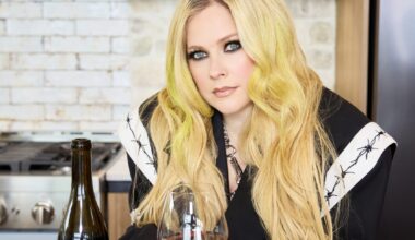 Avril Lavigne to launch first official wine 'Complicated'