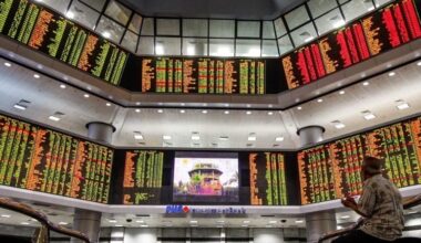 Bursa Hits Pause Despite Sector Tailwinds
