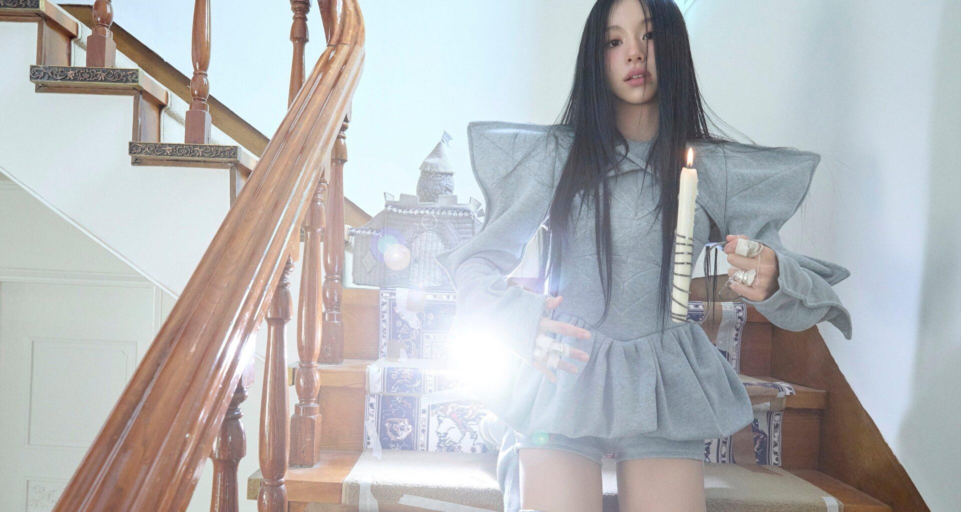 Sinego Remixes Shakira's "Ojos Así"