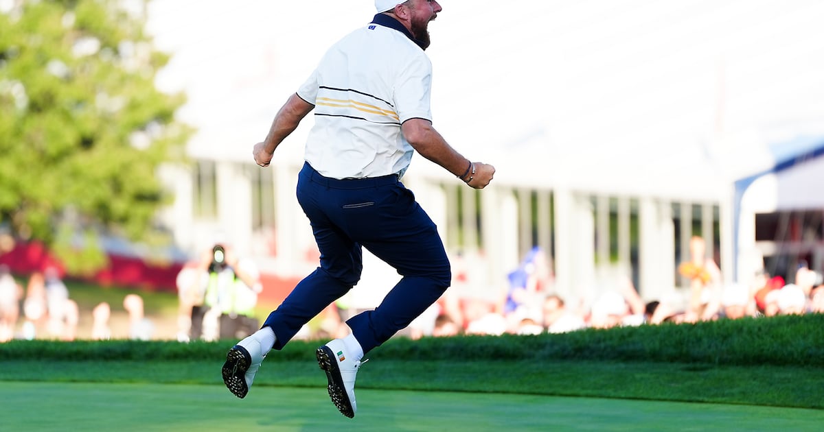 Shane Lowry holes the crucial putt as Europe win the Ryder Cup – The Irish Times